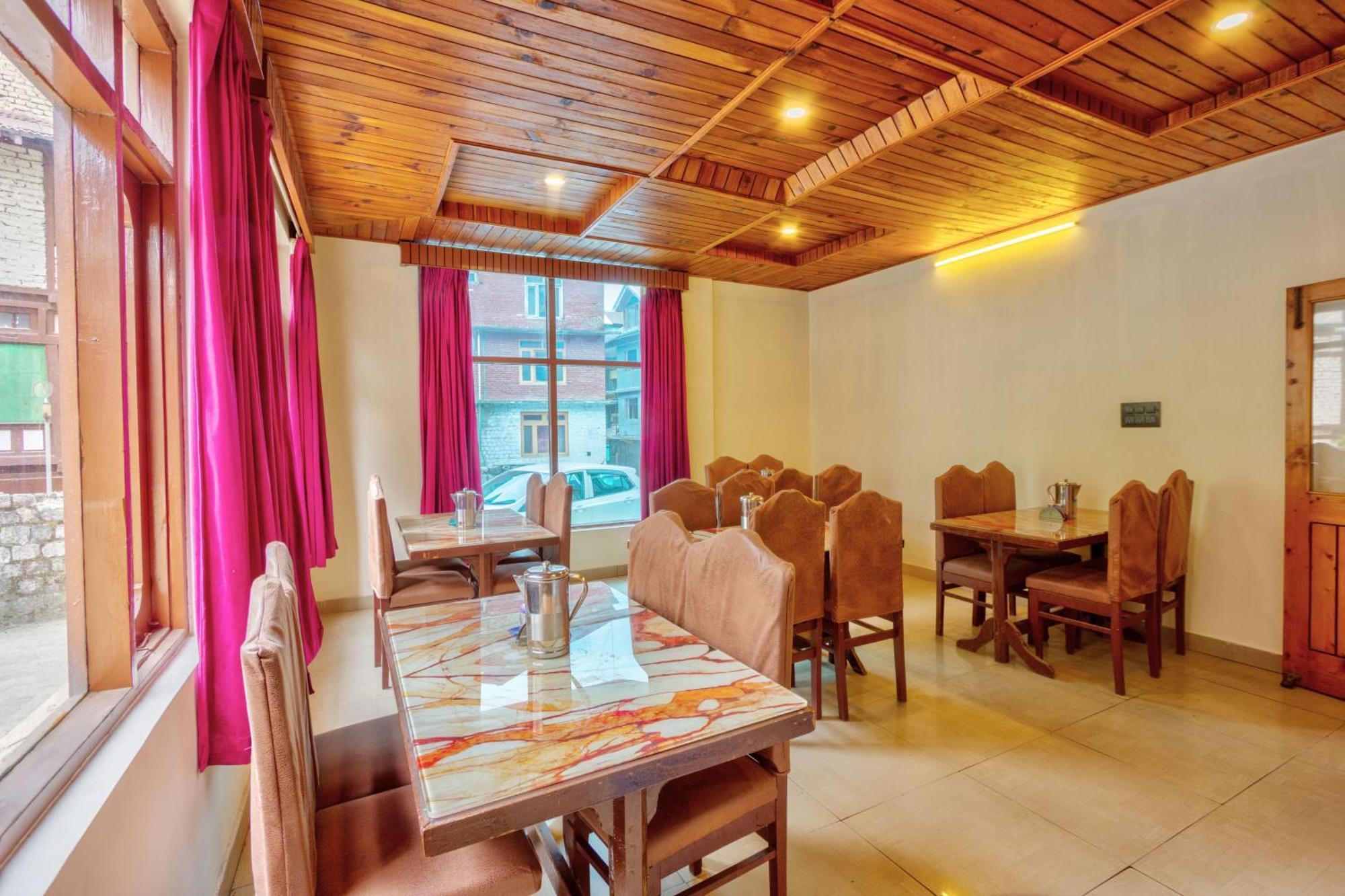 Hotel Royal Manali Exterior photo